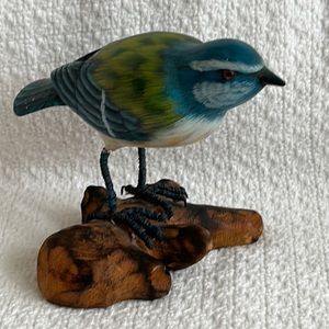 Folk Art hand carved/ painted wood BLUE TIT- sculpture- ~5.5” tallies